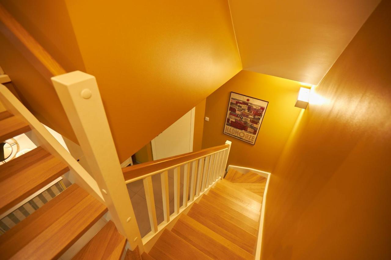 Seayou Yellow House Rogowo  Kültér fotó